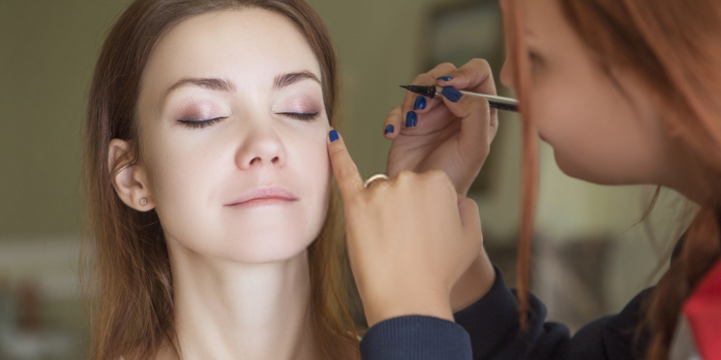 5 Steps to Prepare Your Face Before Applying Makeup